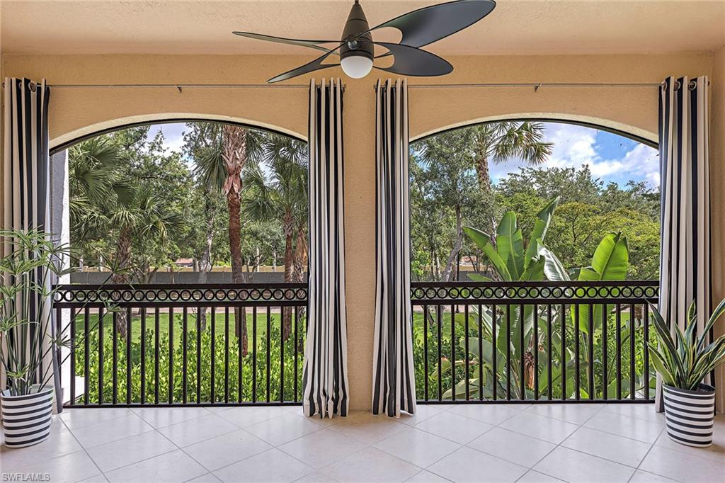 DEER CROSSING - Residential