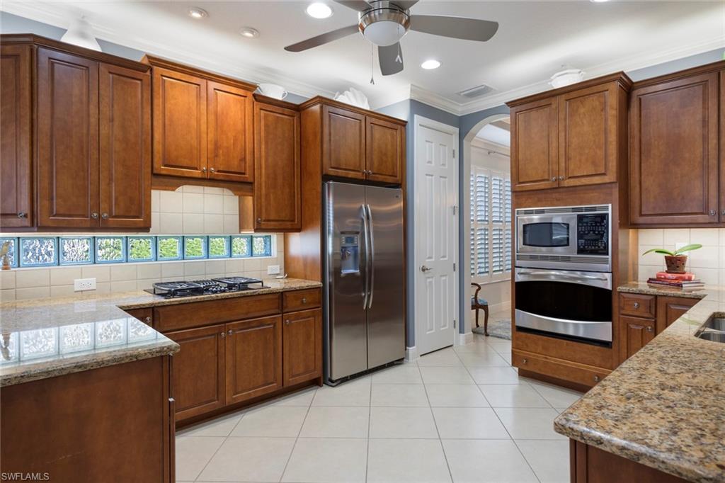 BELLE LAGO - Residential