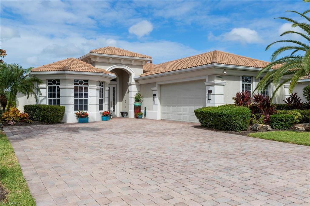BELLE LAGO - Residential