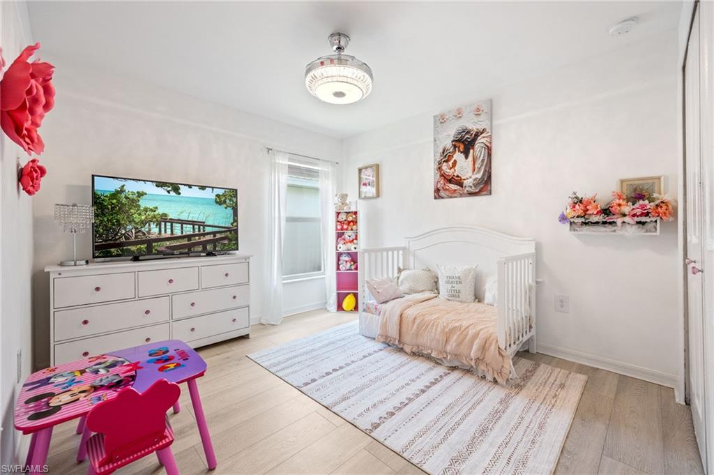 OAKVIEW - Residential