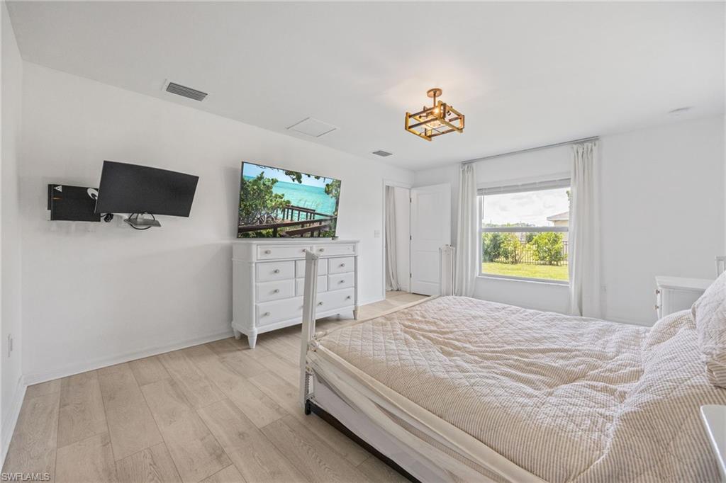 OAKVIEW - Residential