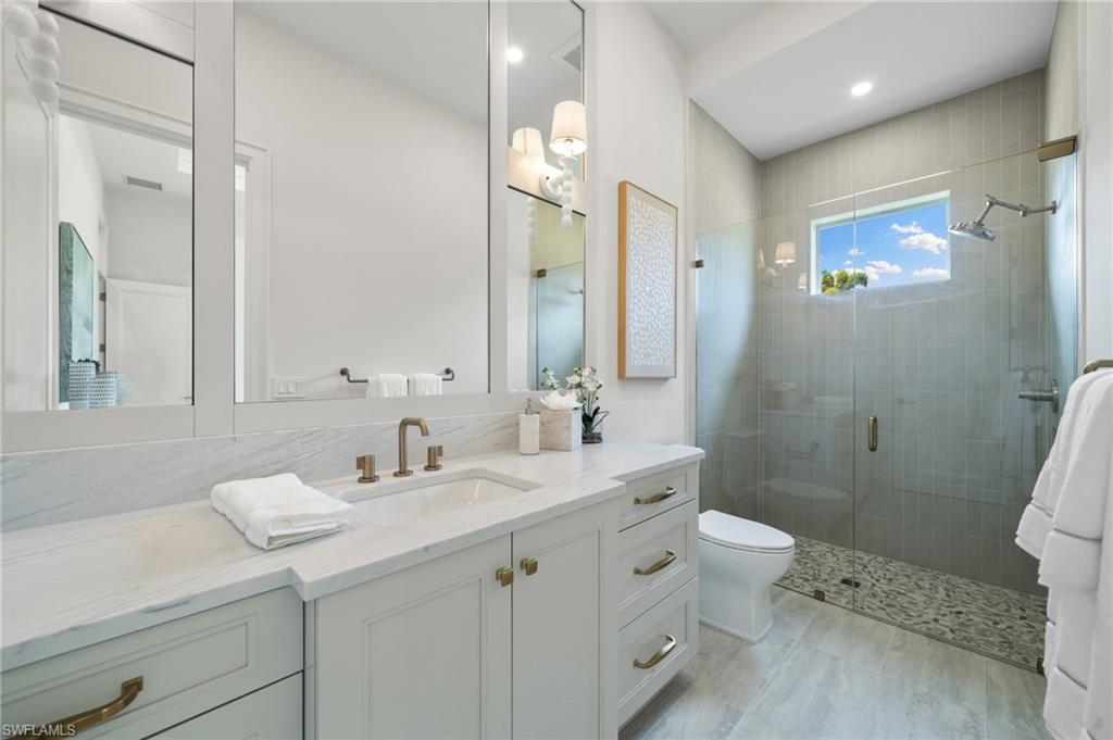 PINE RIDGE - Residential