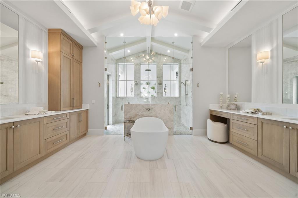 PINE RIDGE - Residential