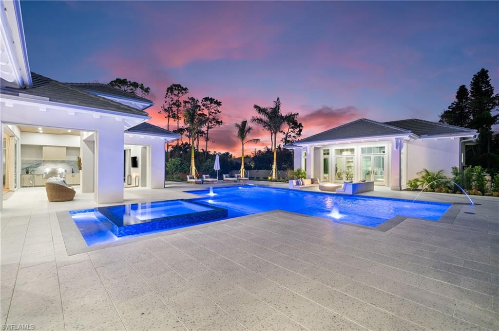 PINE RIDGE - Residential