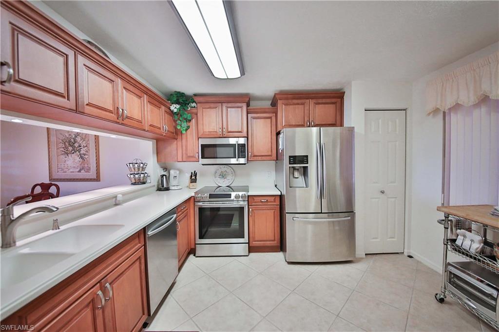 SUNSET HARBOR - Residential