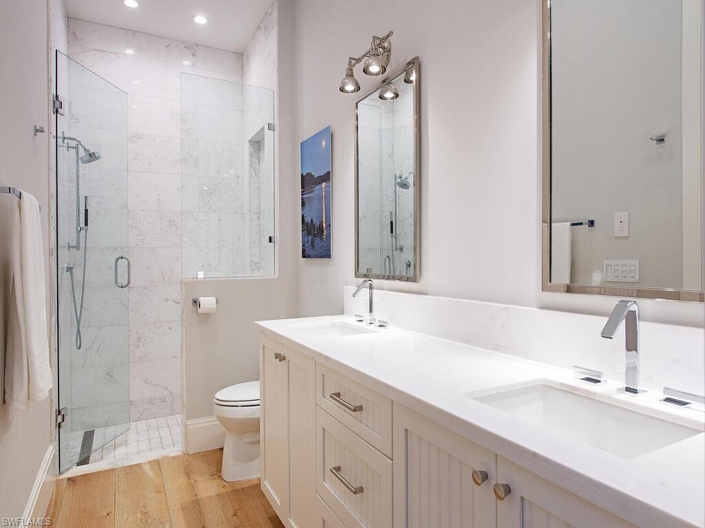 MOORINGS - Residential