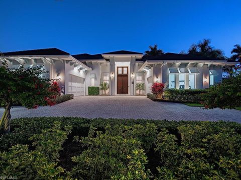 Photo of 452 Putter Point DR, NAPLES, FL 34103 (MLS # 226002671)