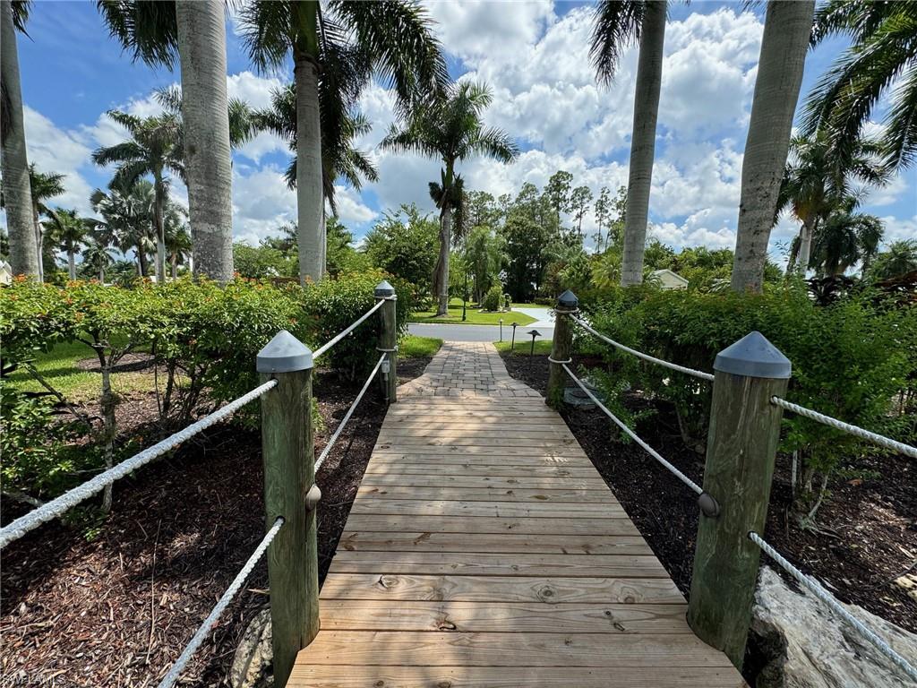 RIVERBEND MOTORCOACH RESORT - Land