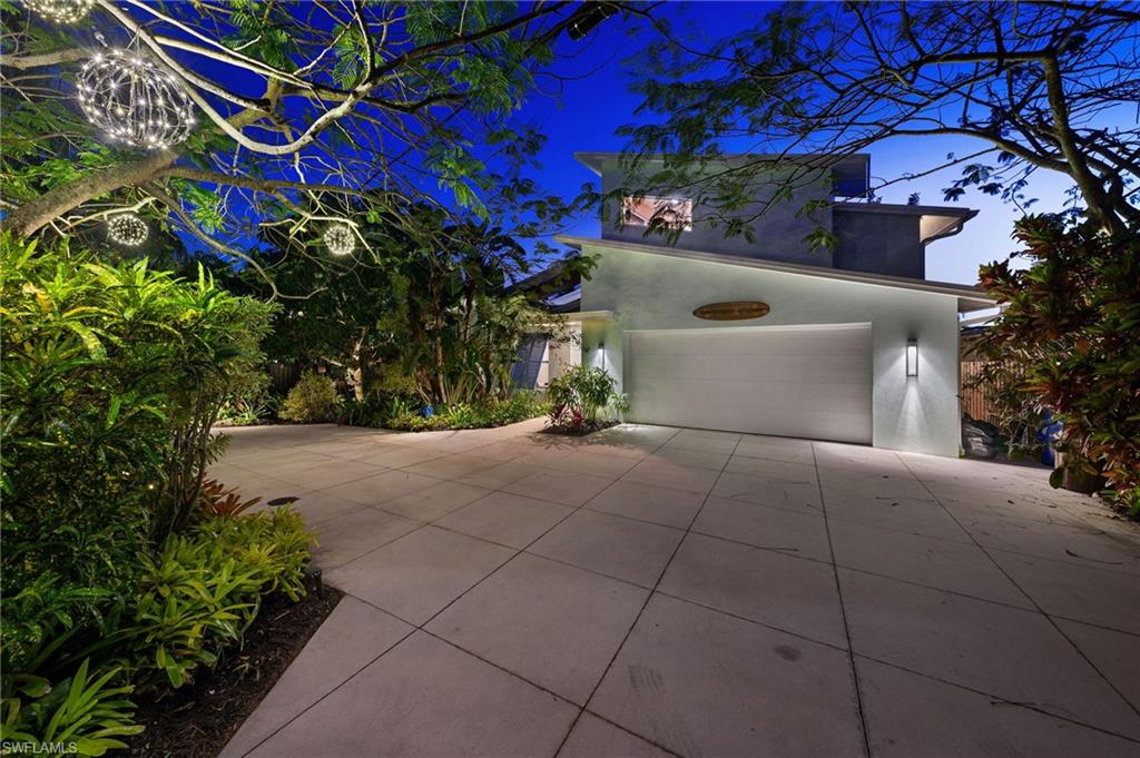 LAKE PARK - Residential