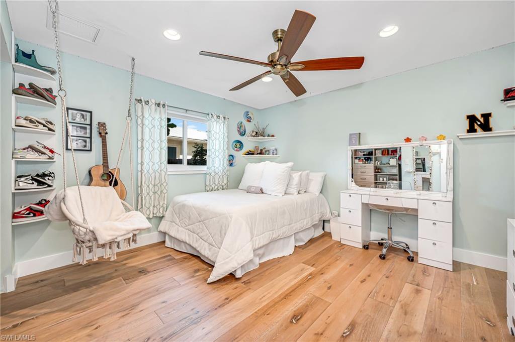 LAKE PARK - Residential