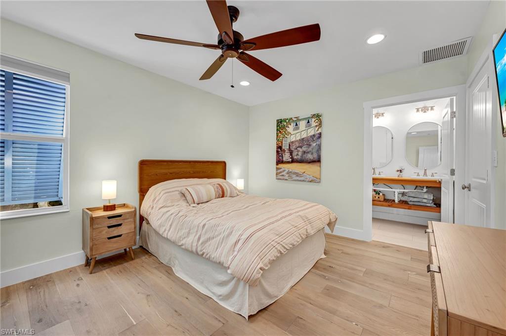 LAKE PARK - Residential