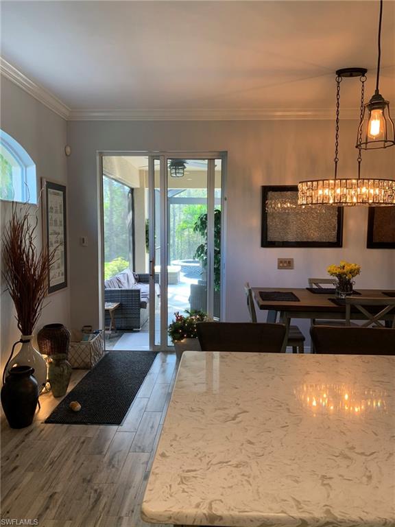 LANGSHIRE - Residential