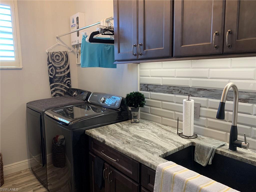 LANGSHIRE - Residential