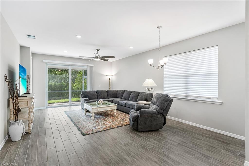 ENBROOK - Residential