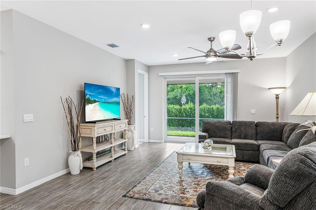 ENBROOK - Residential