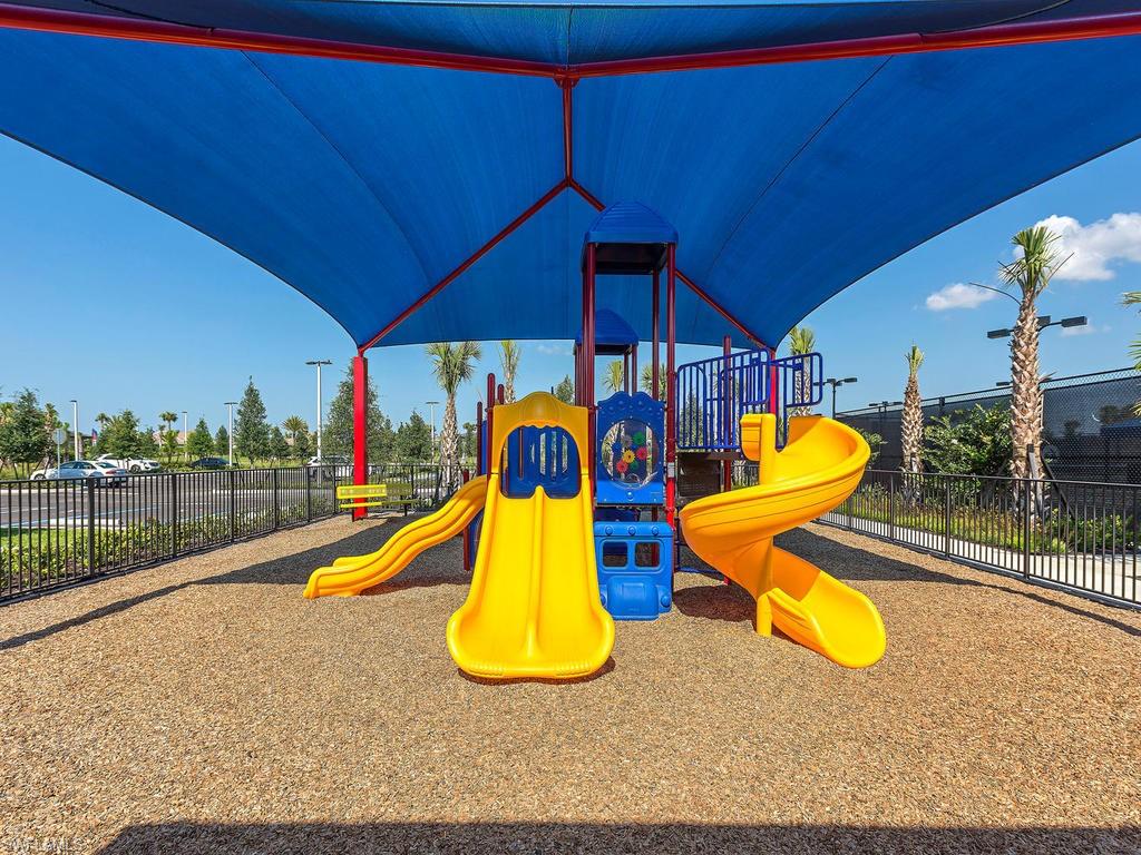 STONECREEK - Residential