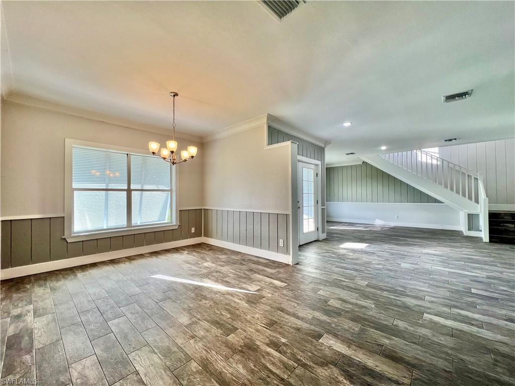 NAPLES SOUTH - Residential