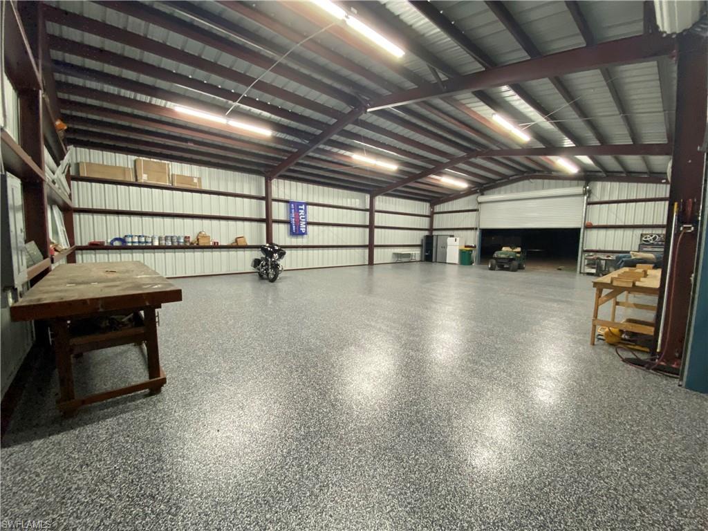 NAPLES SOUTH - Residential