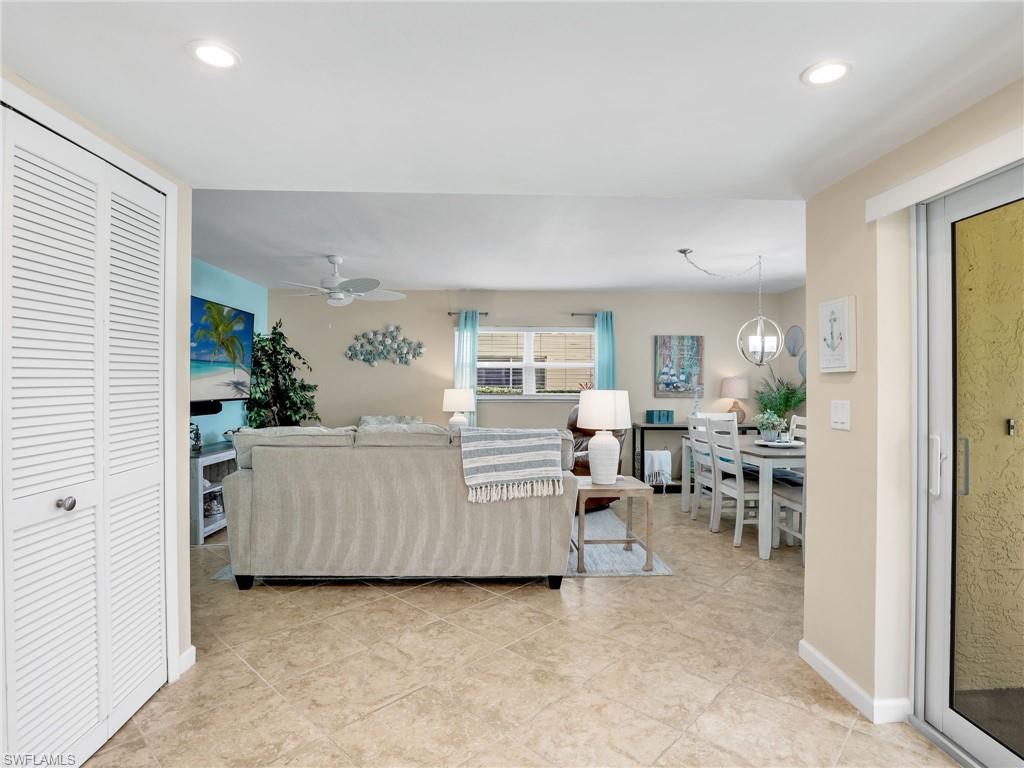 RENDEZVOUS CONDO - Residential