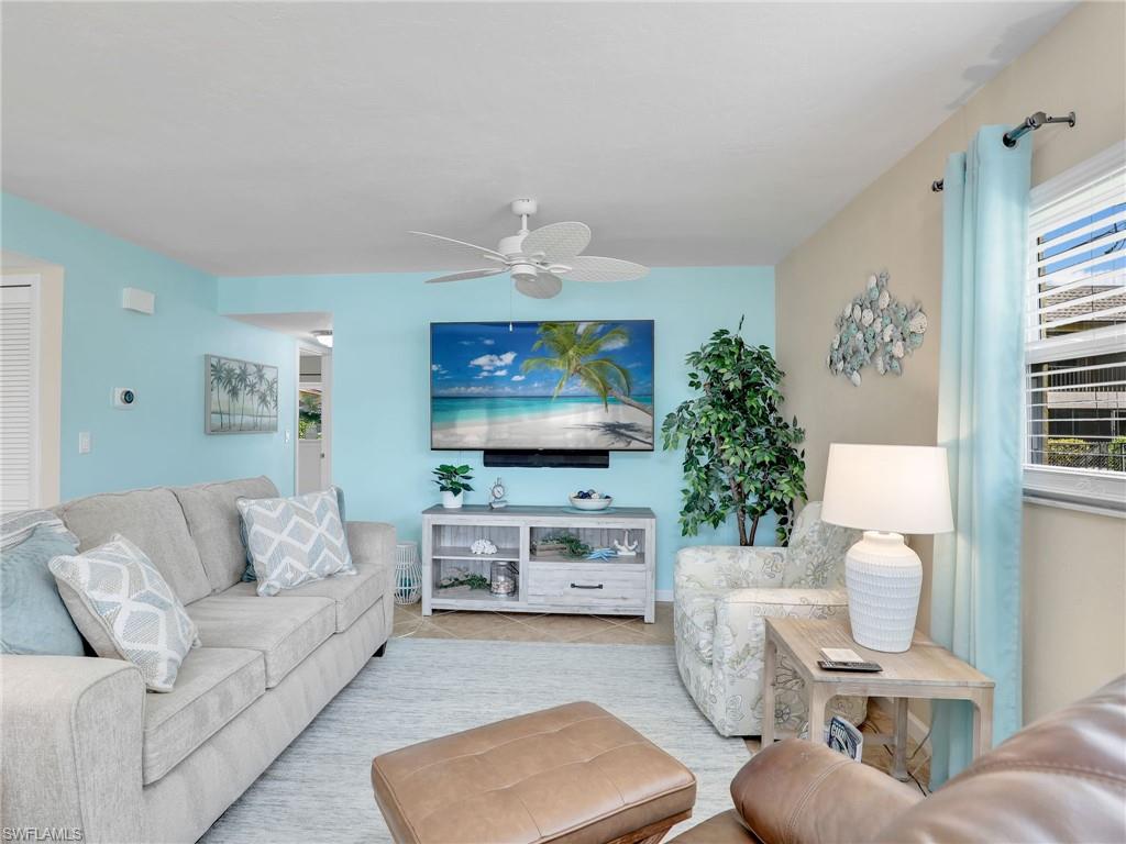 RENDEZVOUS CONDO - Residential