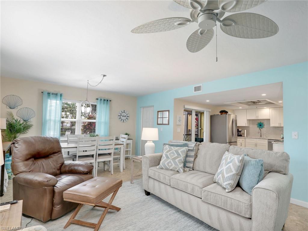 RENDEZVOUS CONDO - Residential