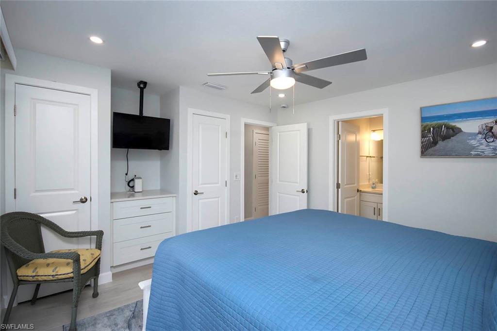 SANIBEL ARMS WEST CONDO - Residential