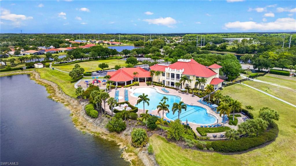 ASHTON OAKS - Residential