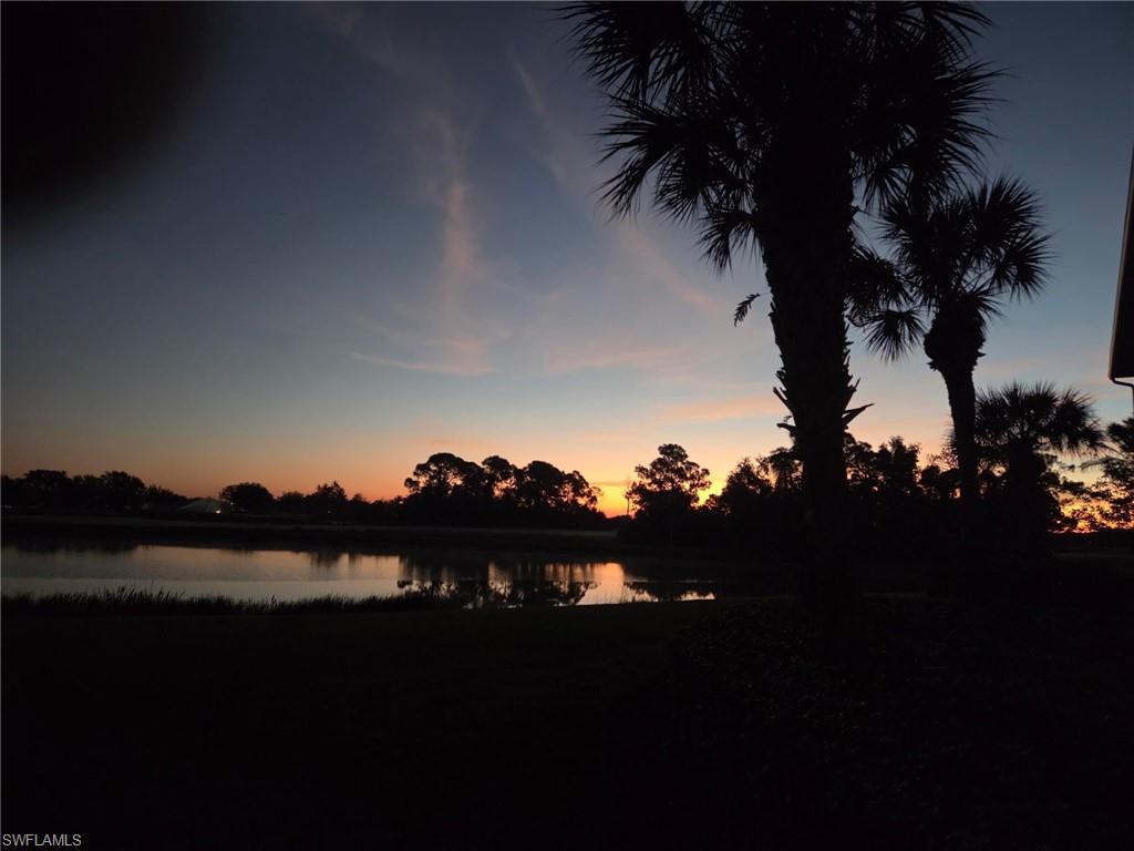 ASHTON OAKS - Residential