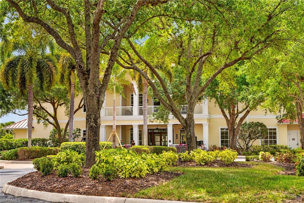 ASHTON OAKS - Residential