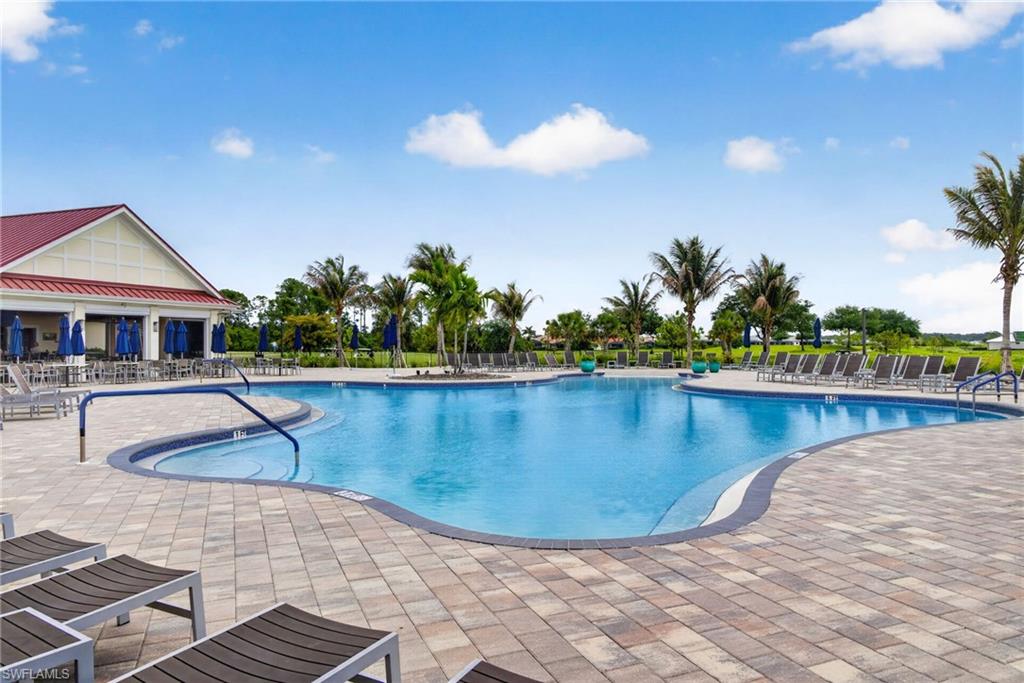 ASHTON OAKS - Residential