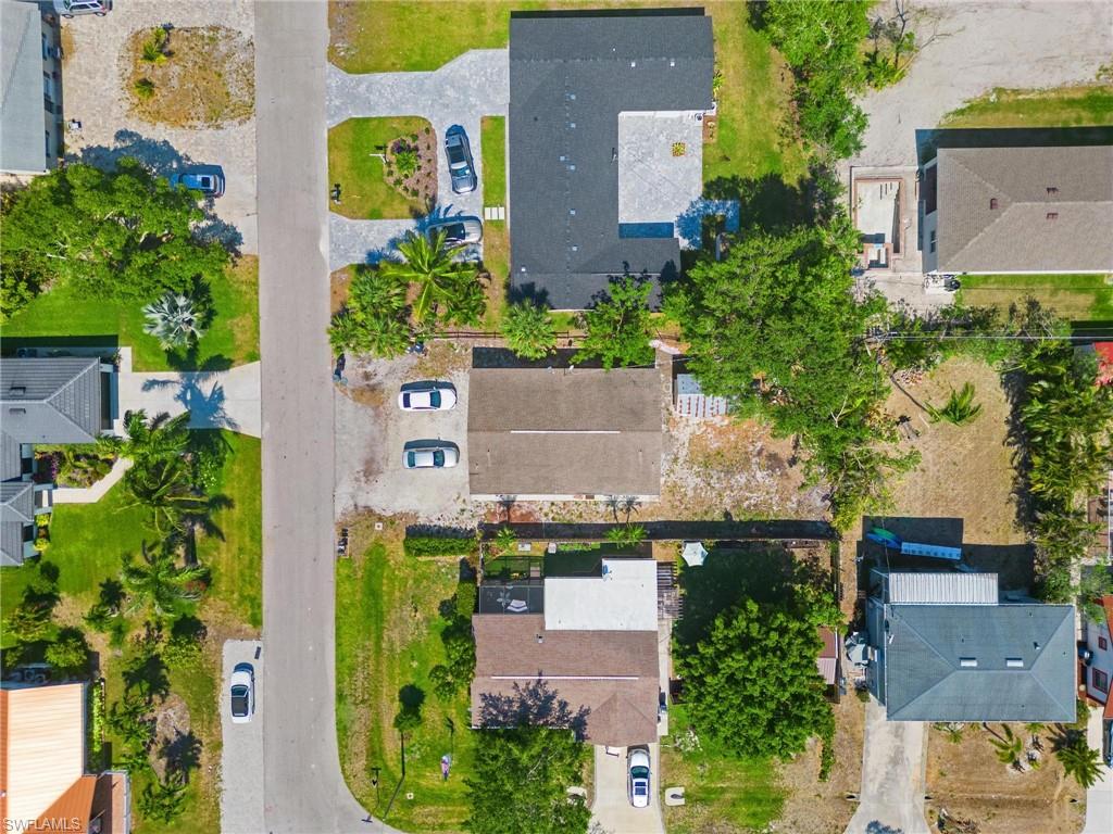 IMPERIAL SHORES - Residential