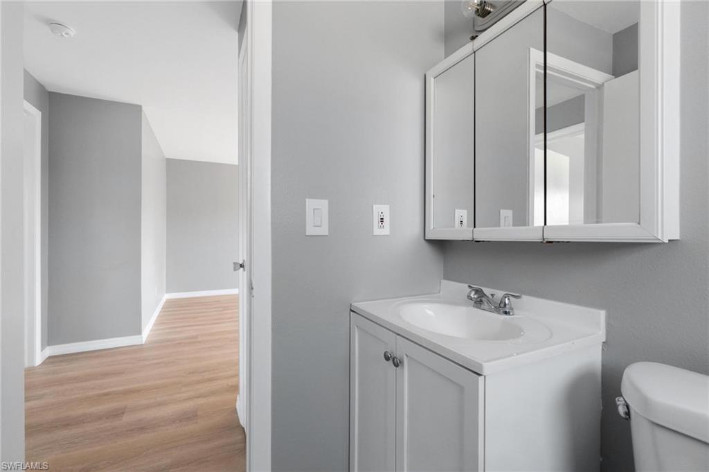 IMPERIAL SHORES - Residential