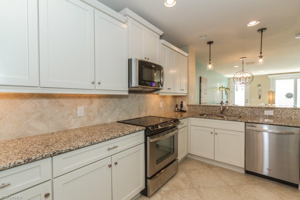 VILLAGE WALK OF BONITA SPRINGS - Residential
