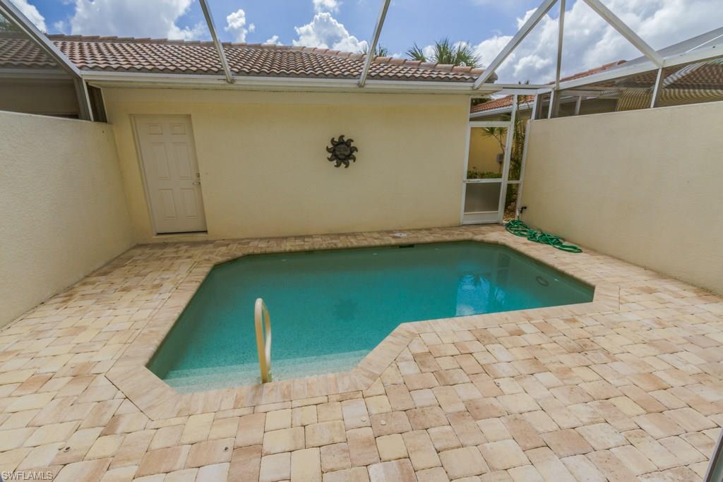 VILLAGE WALK OF BONITA SPRINGS - Residential