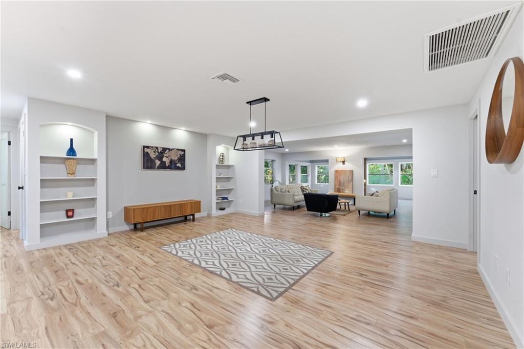 BUCKINGHAM - Residential