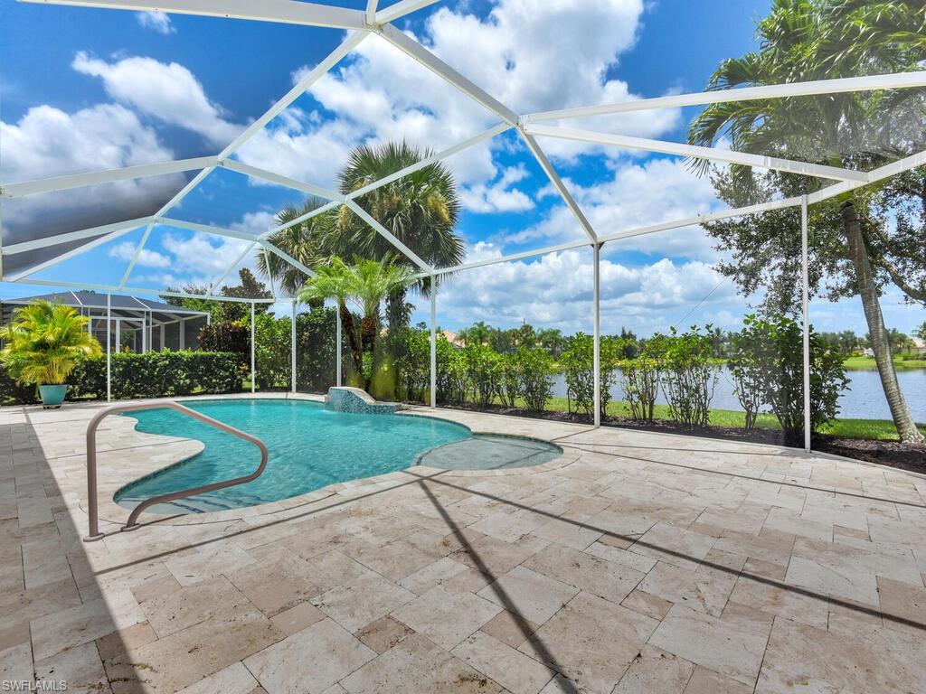 VERONA WALK - Residential