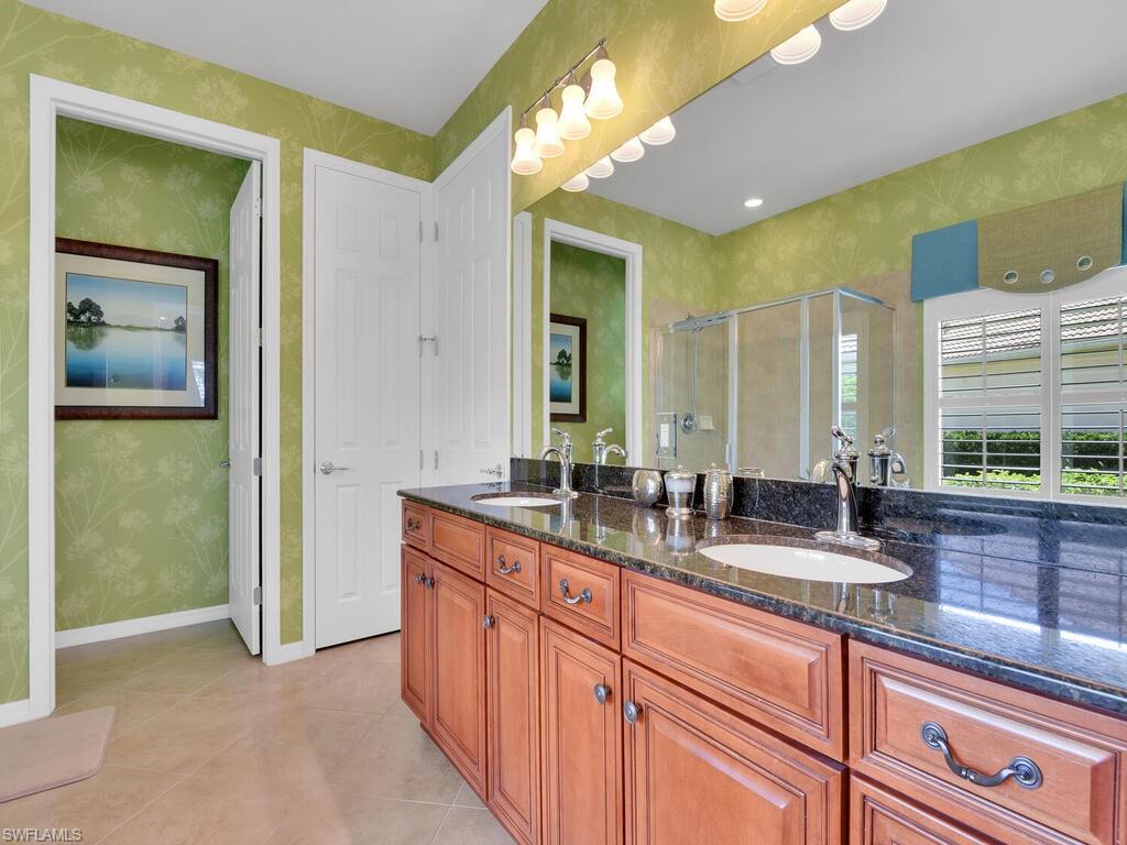 VERONA WALK - Residential