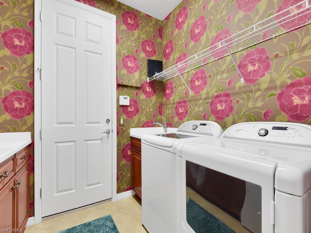 VERONA WALK - Residential