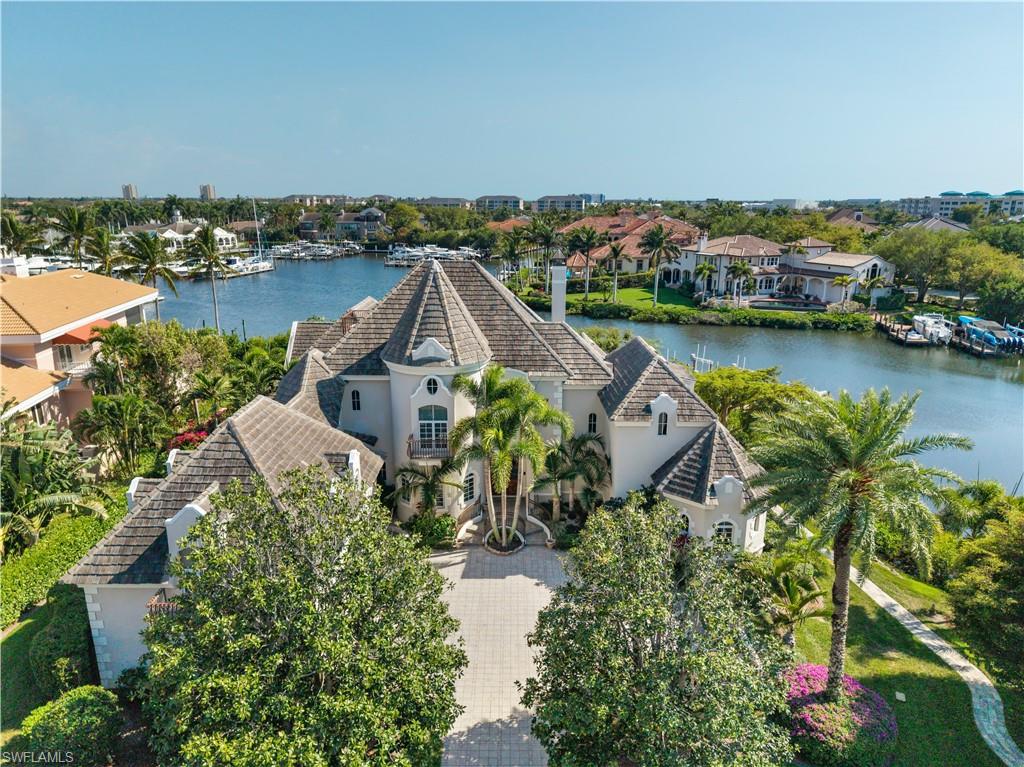 ST. CHARLES HARBOUR - Residential