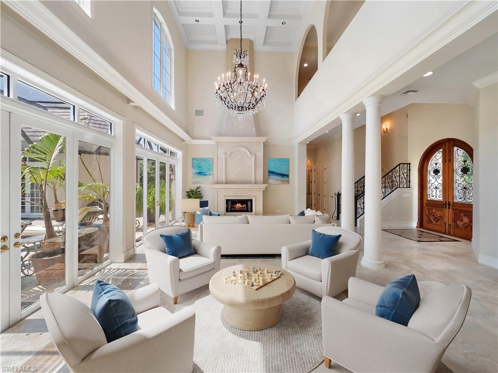 ST. CHARLES HARBOUR - Residential