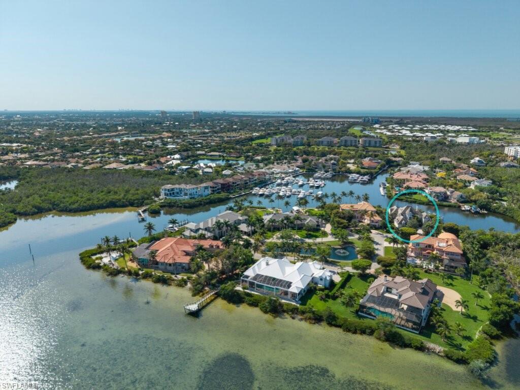 ST. CHARLES HARBOUR - Residential