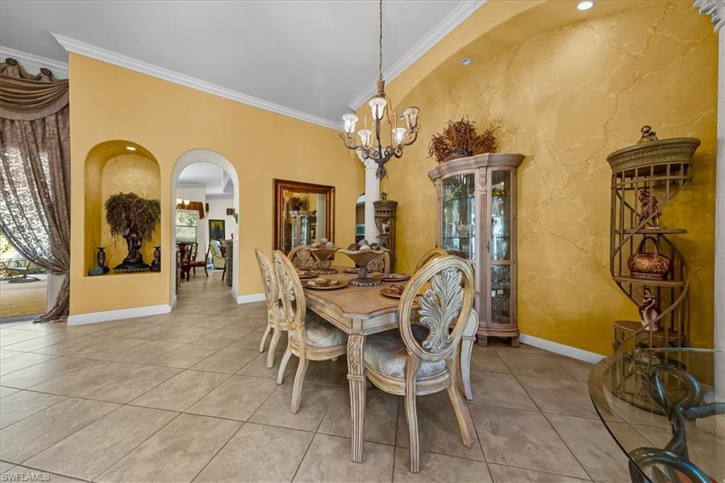 GOLDEN GATE ESTATES - Residential