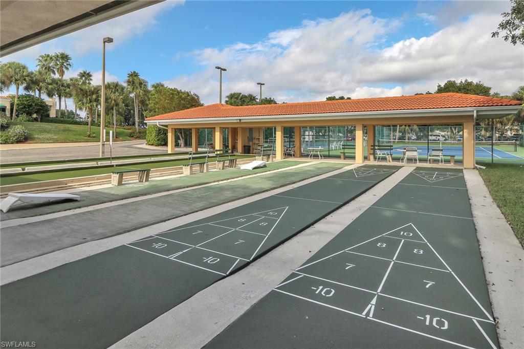 ROSEWOOD POINTE GARDEN - Residential