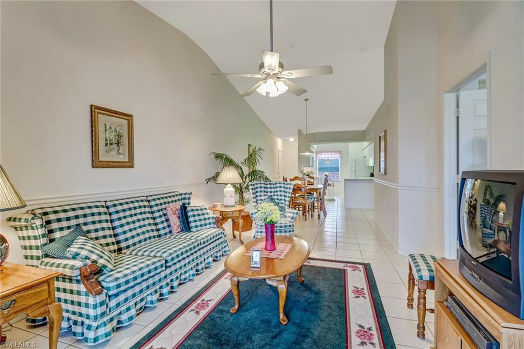 ROSEWOOD POINTE GARDEN - Residential