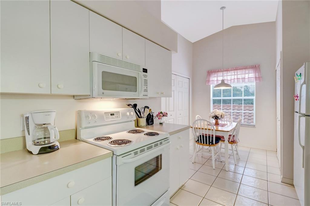 ROSEWOOD POINTE GARDEN - Residential