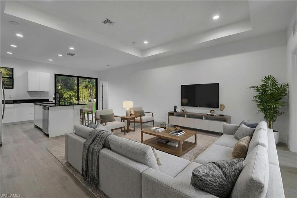 LEHIGH ESTATES - Residential