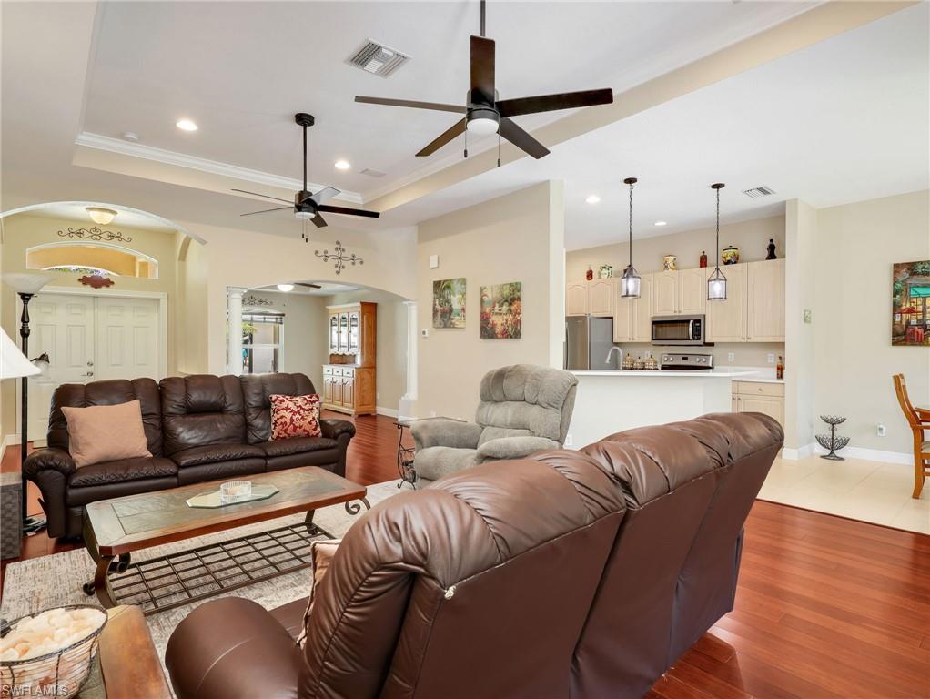 CALOOSA TRACE - Residential