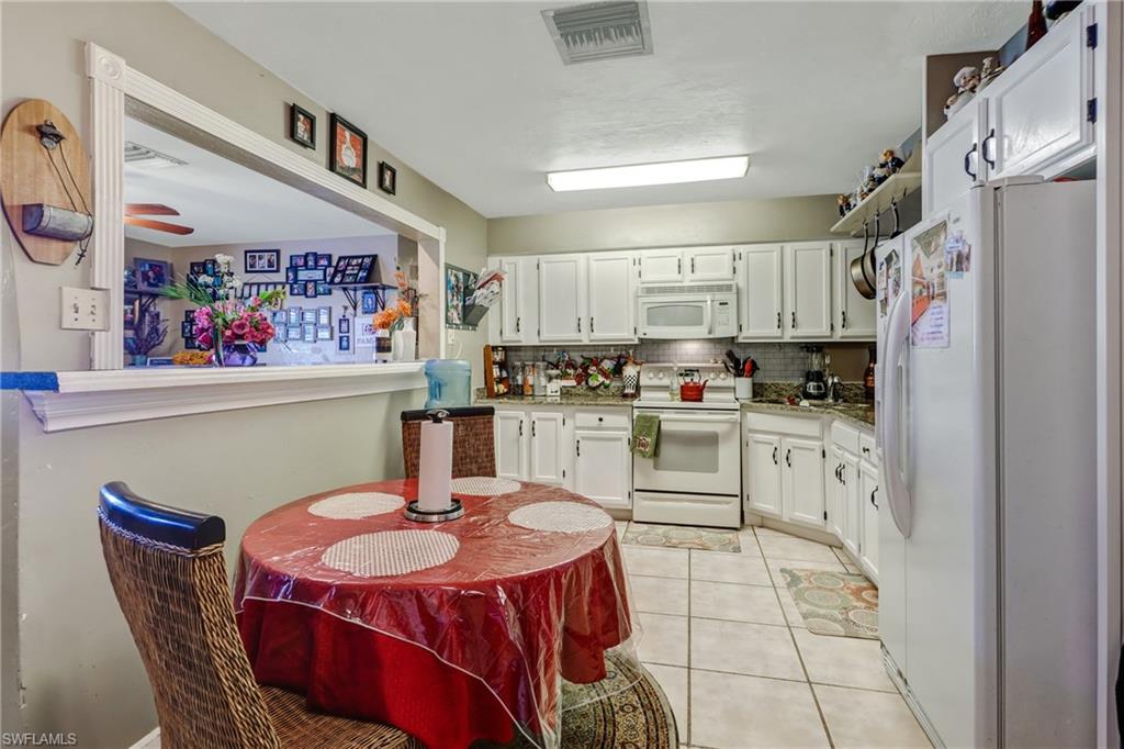 GOLDEN GATE CITY - Residential