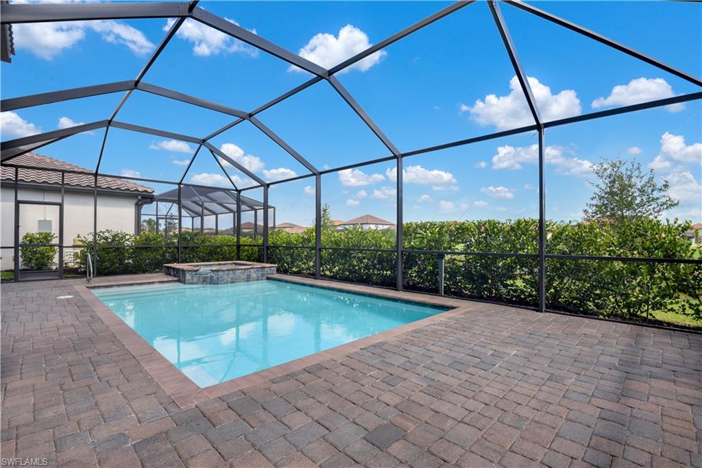 RAFFIA PRESERVE - Residential