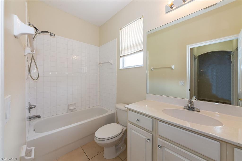 REFLECTION LAKES - Residential